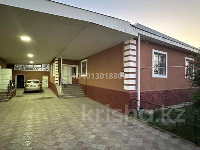 Жеке үй · 6 бөлме · 220 м² · 15 жүзд., Шайқорық ш/а., бағасы: 42 млн ₸ в Таразе, мкр Шайкорык