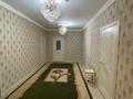 Жеке үй · 7 бөлме · 165 м² · 10 жүзд., Нахипов 100 — Үй Тараз-Нахипов көшелерінің қиылысында орналасқан, қарсы бетте Шалқар мини маркеті, банкет зал орналасқан, бағасы: 35 млн ₸ в Туркестане