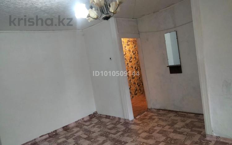 2-бөлмелі пәтер · 45 м² · 1/3 қабат, Улытауская 2, бағасы: 6 млн ₸ в Сатпаев — фото 2