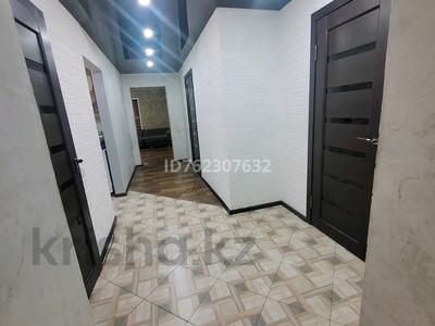 Продажа домов и дачи в Абай обл.: Отдельный дом · 3 комнаты · 90 м² · 6 сот., 3 Лодочная 113 за 26.5 млн 〒 Отдельный дом · 3 комнаты · 90 м² · 6 сот., 3 Лодочная 113 за 26.5 млн 〒 в Семее, мкр Красный Кордон