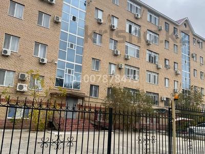 2-комнатная квартира · 73 м² · 4/5 этаж, мкр Центральный, Гурьевская 6 Б за 28 млн 〒 в Атырау