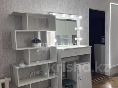 Салоны красоты, кабинеты и рабочие места, студии · 35 м² за 15 000 ₸ в Петропавловске