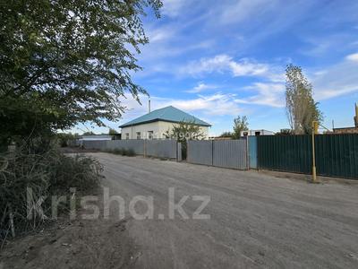 Жеке үй · 4 бөлме · 100 м² · 10 жүзд., Гылым 20 — Возле трассы, бағасы: 11 млн ₸ в 