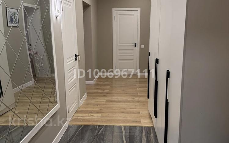 3-бөлмелі пәтер · 78.7 м² · 11/13 қабат, Макатаева 127/11 — Муратбаева, бағасы: ~ 70 млн ₸ в Алматы, Алмалинский р-н — фото 2