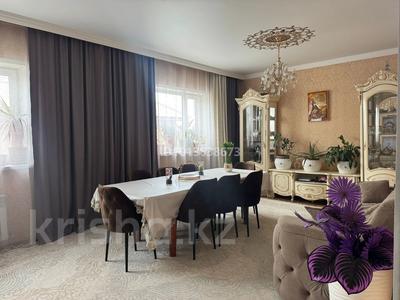 Отдельный дом · 7 комнат · 260 м² · 10 сот., 12 420 — Досаева за 57 млн ₸ в Талапкер 