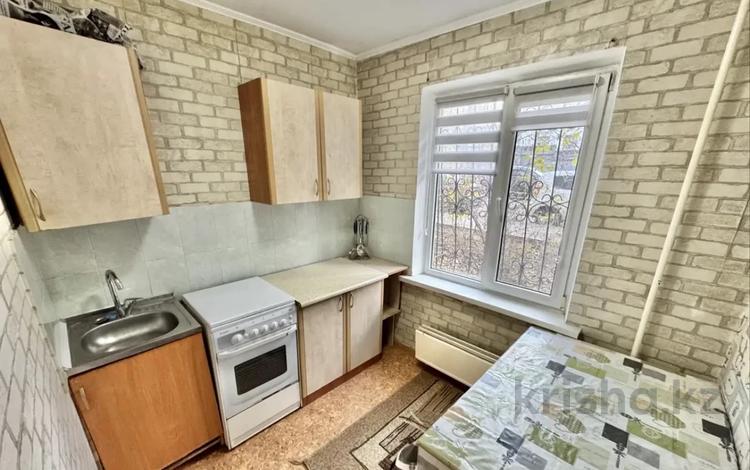 1-комнатная квартира · 33 м² · 1/5 этаж, Басенова 45 — ГОРЯЧАЯ ЦЕНА!!! за 28 млн 〒 в Алматы, Бостандыкский р-н — фото 2