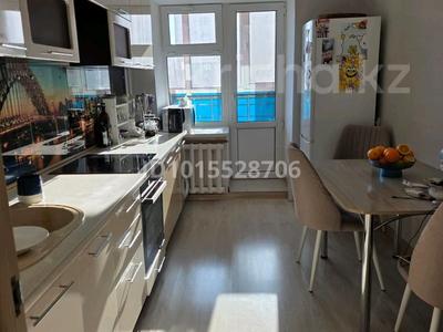 2-бөлмелі пәтер · 58 м² · 2/9 қабат, азербаева 8, бағасы: 29 млн ₸ в Астане, Сарайшык р-н