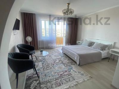 1-комнатная квартира · 45 м² · 10/10 этаж, Байсеитова 47 — Возле Торгового Дома Алатау, Small за 16 000 ₸ в Семее