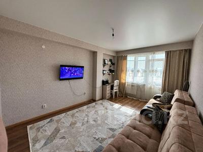 Продажа квартир в Восточно-Казахстанской обл.: 1-комнатная квартира · 47 м² · 10/10 этаж, Жибек жолы 15 за 17 млн 〒 1-комнатная квартира · 47 м² · 10/10 этаж, Жибек жолы 15 за 17 млн 〒 в Усть-Каменогорске