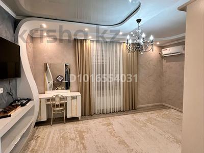 2-бөлмелі пәтер · 76 м² · 4/6 қабат, 32Б ш/а. 5, бағасы: 250 000 ₸ в Актау, 32Б мкр