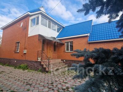 Отдельный дом · 4 комнаты · 113 м² · 10.5 сот., Жамбыла за 79.5 млн 〒 в Петропавловске