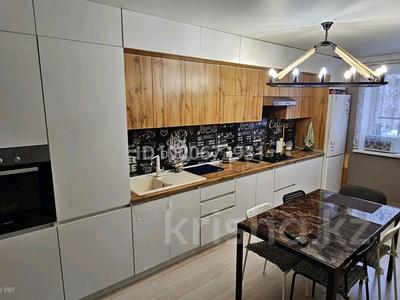 4-бөлмелі пәтер · 105 м² · 3/9 қабат, мкр 12 — 2006, бағасы: 40 млн 〒 в Актобе