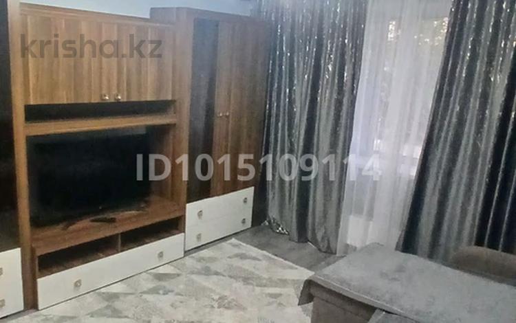 2-комнатная квартира · 50 м² · 1/5 этаж, Назарбаева 10 б — Возле сити плюс за 15 000 ₸ в Талдыкоргане, Каратал — фото 2