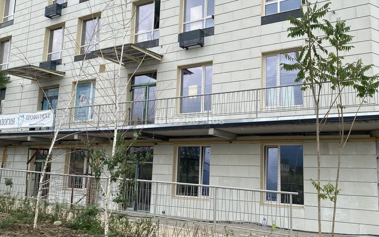 Салоны красоты, медцентры и аптеки, образование, развлечения · 102 м² за 45 млн 〒 в Талгаре — фото 6