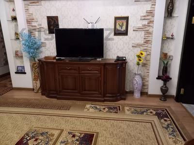 4-комнатная квартира · 193.8 м² · 1/2 этаж, Джамбула 97 за 100 млн 〒 в Костанае