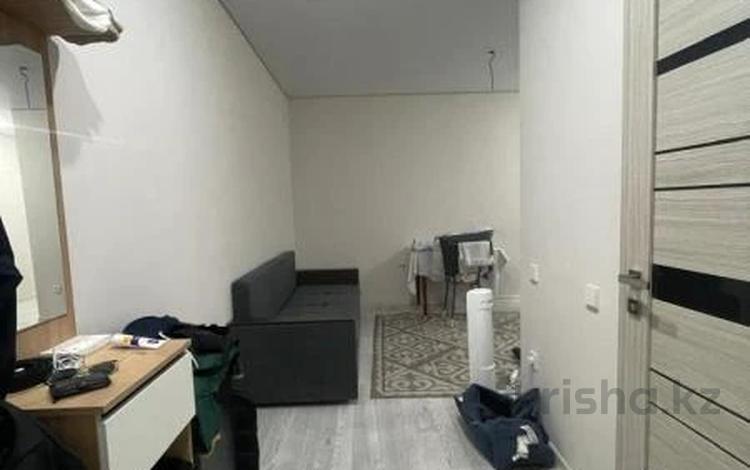 2-комнатная квартира · 37.7 м² · 7/10 этаж, Аэропортная за 27.5 млн ₸ в  — фото 2