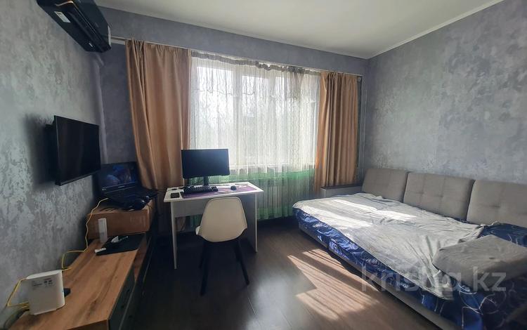 2-комнатная квартира · 40 м² · 4/9 этаж, мкр Аксай-1 11/7 за 27.8 млн ₸ в Алматы, Ауэзовский р-н — фото 2
