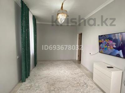 3-комнатная квартира, 63 м², 2/7 этаж, Есимхан за 23 млн 〒 в Туркестане