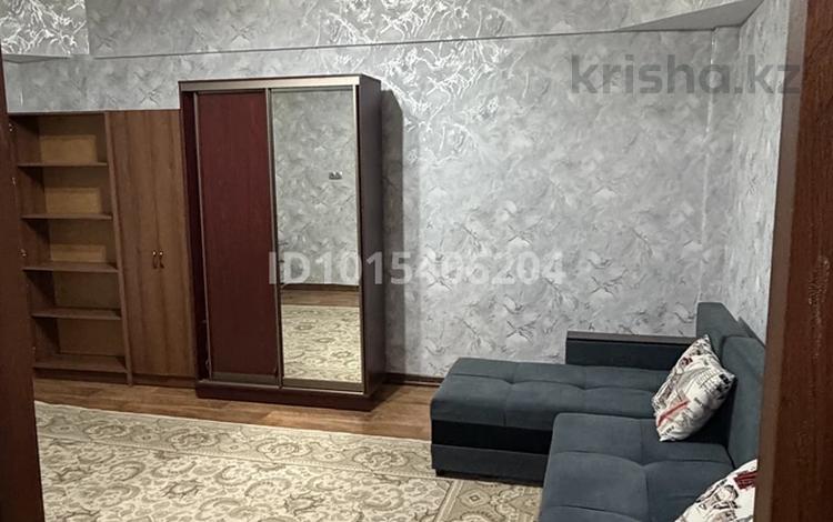2-комнатная квартира · 50 м² · 3/5 этаж, Байтурсынова 98/1 за 380 000 ₸ в Алматы, Бостандыкский р-н — фото 2