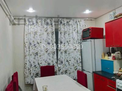2-бөлмелі пәтер · 48 м² · 3/3 қабат, Терешковой, бағасы: 6.5 млн ₸ в Семее