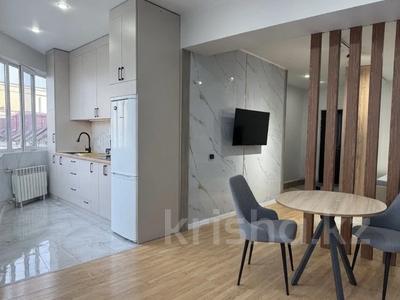 1-бөлмелі пәтер · 40.4 м² · 10/10 қабат, мкр Аксай-3А 88 — Толе би Яссауи, бағасы: 29 млн ₸ в Алматы, Ауэзовский р-н