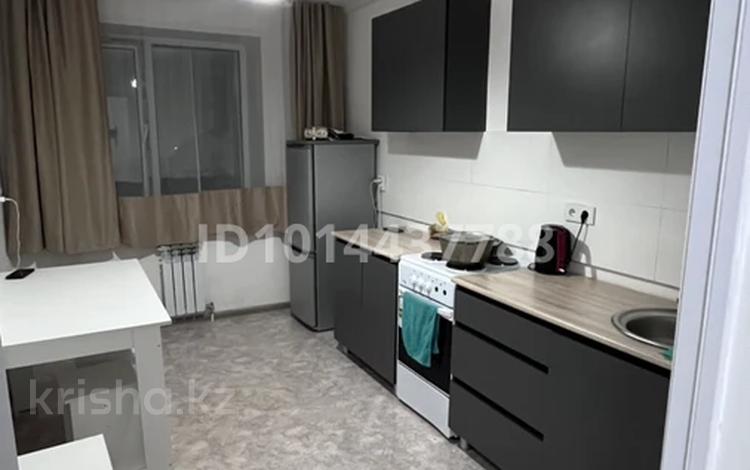 2-комнатная квартира · 60 м² · 7/9 этаж, Карагайлы 74 — Мкрн Карагайлы за 160 000 ₸ в Семее — фото 2