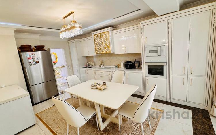 4-комнатная квартира · 170 м² · 9/13 этаж, Ходжанова — Брусиловского за 149 млн ₸ в Алматы, Бостандыкский р-н — фото 2