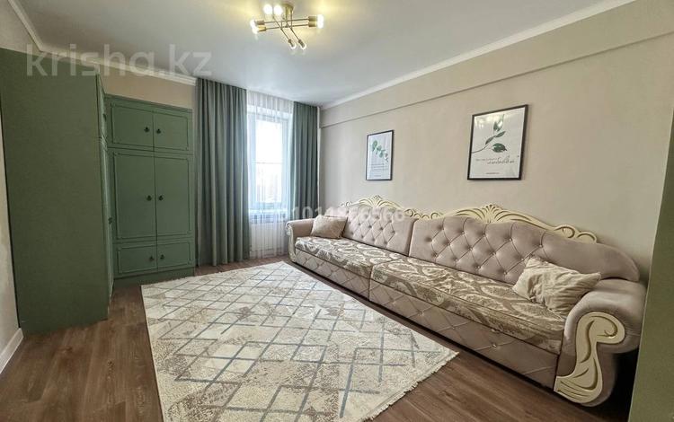 3-комнатная квартира · 74 м² · 3/4 этаж, Шакарима 177 за 30 000 ₸ в Усть-Каменогорске — фото 2