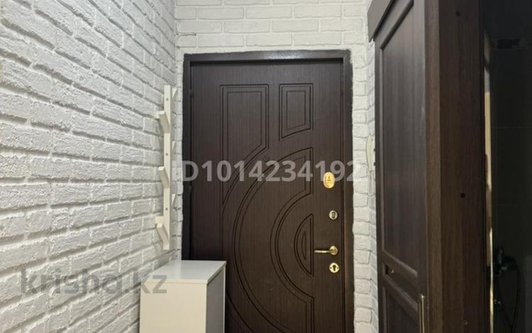 2-комнатная квартира · 45 м² · 4/5 этаж, Женис 24 за 220 000 ₸ в Астане, Сарыарка р-н — фото 2