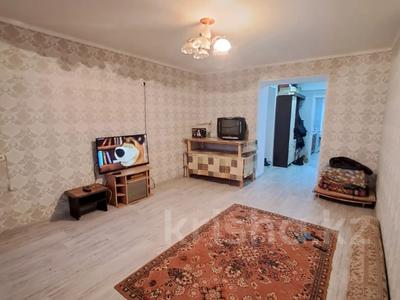 3-комнатная квартира, 60.5 м², 5/5 этаж, шалкыма за 16.5 млн 〒 в Уральске