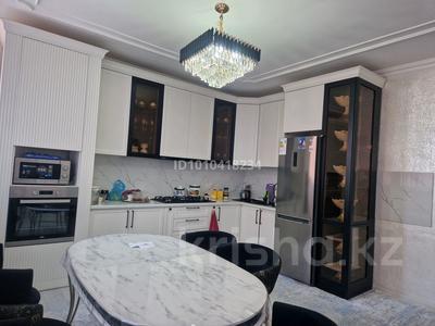 4-комнатная квартира · 120 м² · 4/5 этаж, журба 35а журба 35 — ескі базар. за 42 млн 〒 в 