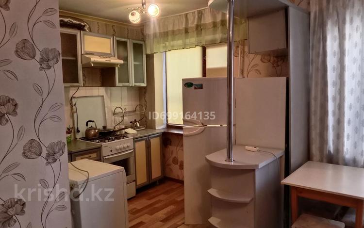 1-комнатная квартира · 35 м² · 1/3 этаж, Толеби 47 в — За рестораном Кентау нуры за 10 000 ₸ — фото 2