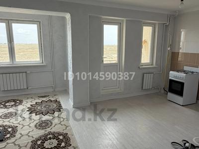 1-бөлмелі пәтер · 29.7 м² · 2/5 қабат, РАУАН 14/15 — 6 мкр, бағасы: 8.8 млн ₸ в Жанаозен