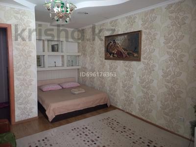 1-бөлмелі пәтер, 35 м², 6/10 қабат тәулік бойы, 12-й мкр 31, бағасы: 7 000 〒 в Актау, 12-й мкр