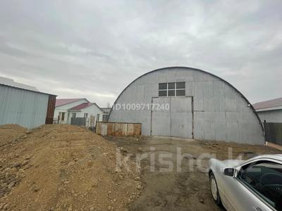 Өнеркәсіптік база · 12 сотық, Проезд Теренозек 26, бағасы: 700 000 〒 в Атырау, мкр Химпоселок