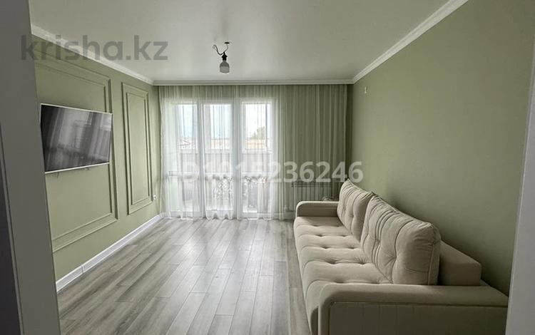 2-бөлмелі пәтер · 50 м² · 6/9 қабат, 19-шағынаудан, бағасы: 180 000 ₸ в Караганде, Алихана Бокейханова р-н — фото 2