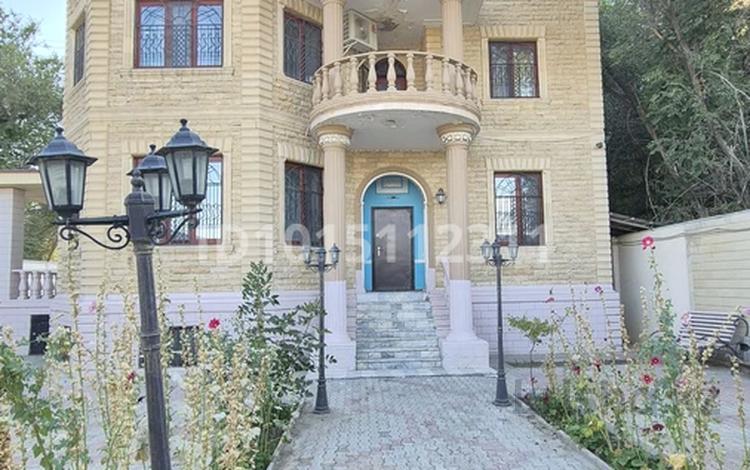Жеке үй · 10 бөлме · 245.5 м² · 373.5 жүзд., Гавриила Шамина 3 В, бағасы: 1.5 млн ₸ в Атырау, мкр Жилгородок — фото 2