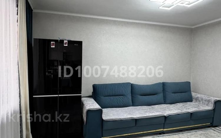 2-бөлмелі пәтер · 46.2 м² · 5/5 қабат, Севастопольская 3 — Бульвар Гагарина, бағасы: 20 млн ₸ в Усть-Каменогорске — фото 2