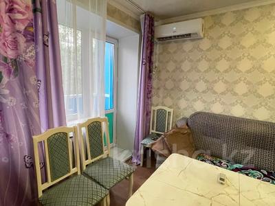 2-комнатная квартира · 43 м² · 2/5 этаж, ауэзова за 13.9 млн ₸ в Семее