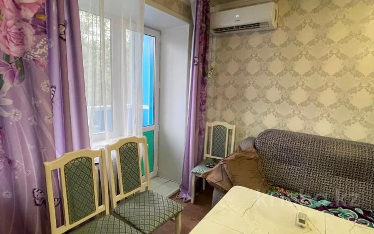 2-комнатная квартира · 43 м² · 2/5 этаж, ауэзова за 13.9 млн ₸ в Семее — фото 15