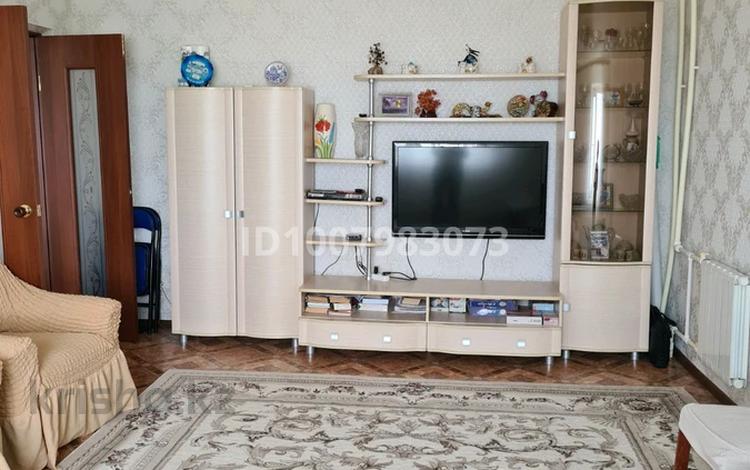 3-бөлмелі пәтер · 107 м² · 8/9 қабат, Кунаева 1/7 — Возле средней школы 8, бағасы: 30 млн ₸ в Актобе — фото 2