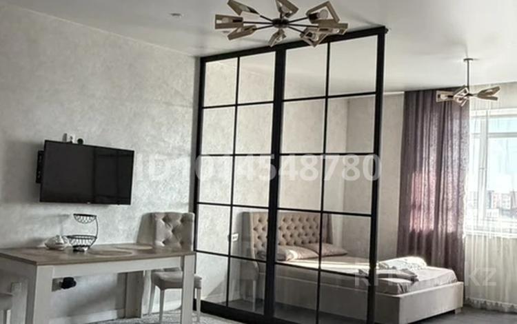1-комнатная квартира · 45 м² · 6/9 этаж, Достоевского 174б за 17 000 ₸ в Семее — фото 3