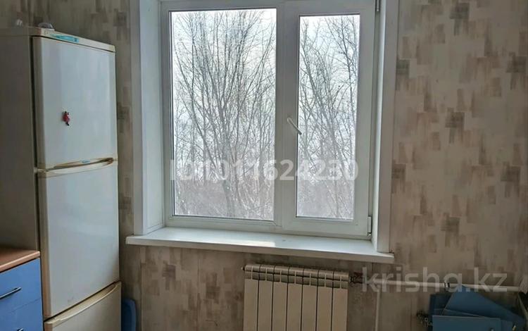 2-комнатная квартира · 54 м² · 5/5 этаж, Южная ул. за 2.5 млн ₸ в Абай обл. — фото 2