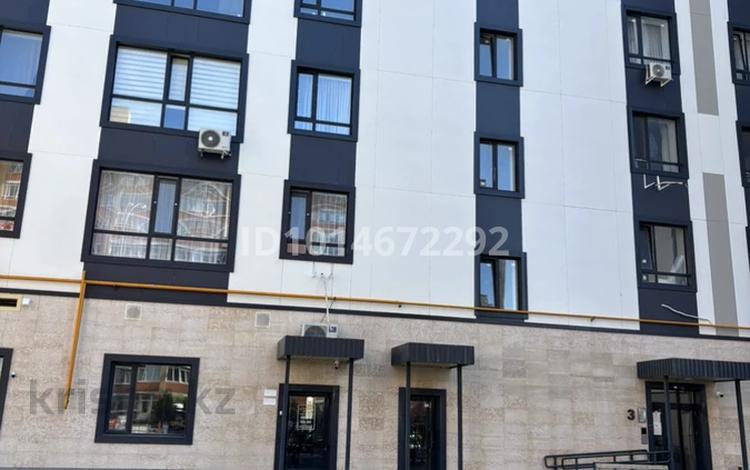 2-комнатная квартира · 71.3 м² · 5/9 этаж, Достык 68 за 25 млн ₸ в Уральске — фото 2