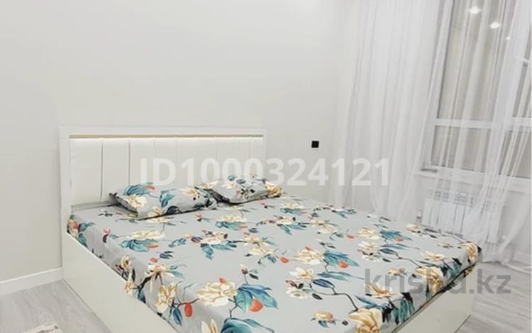 1-бөлмелі пәтер · 48 м² · 8/9 қабат, 17-й микрорайон, 17 мкр. 26/5 — Торговый центр Север, бағасы: 16 000 〒 в Шымкенте, Аль-Фарабийский р-н — фото 2