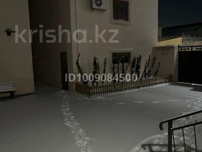 Отдельный дом · 5 комнат · 240 м² · 10 сот., мкр "Шыгыс 3" 75 — Шыгыс 3 за 130 млн 〒 в Актау, мкр "Шыгыс 3"