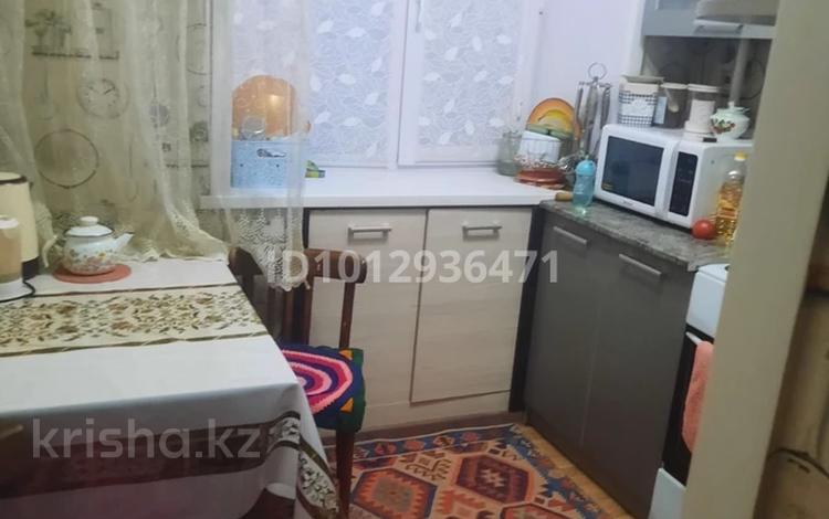 3-комнатная квартира · 56 м² · 3/5 этаж, 35 квартал 5 за 25 млн ₸ в Семее — фото 2