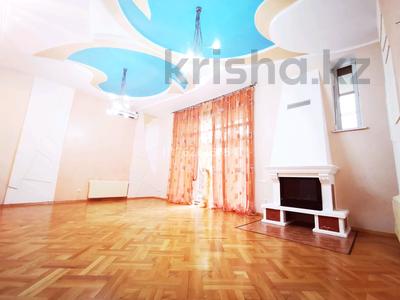 11-комнатная квартира · 460 м², мкр Самал-3 32/2 — Аль-Фараби Мендикулова за 460 млн 〒 в Алматы, Медеуский р-н