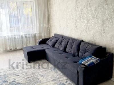 2-комнатная квартира · 50 м² · 2/5 этаж, мкр Аксай-3Б 29 за 32.5 млн ₸ в Алматы, Ауэзовский р-н