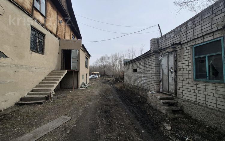 Отдельный дом · 11 комнат · 645 м² · 13.6 сот., 19 линия 10 за 27 млн ₸ в Семее — фото 16